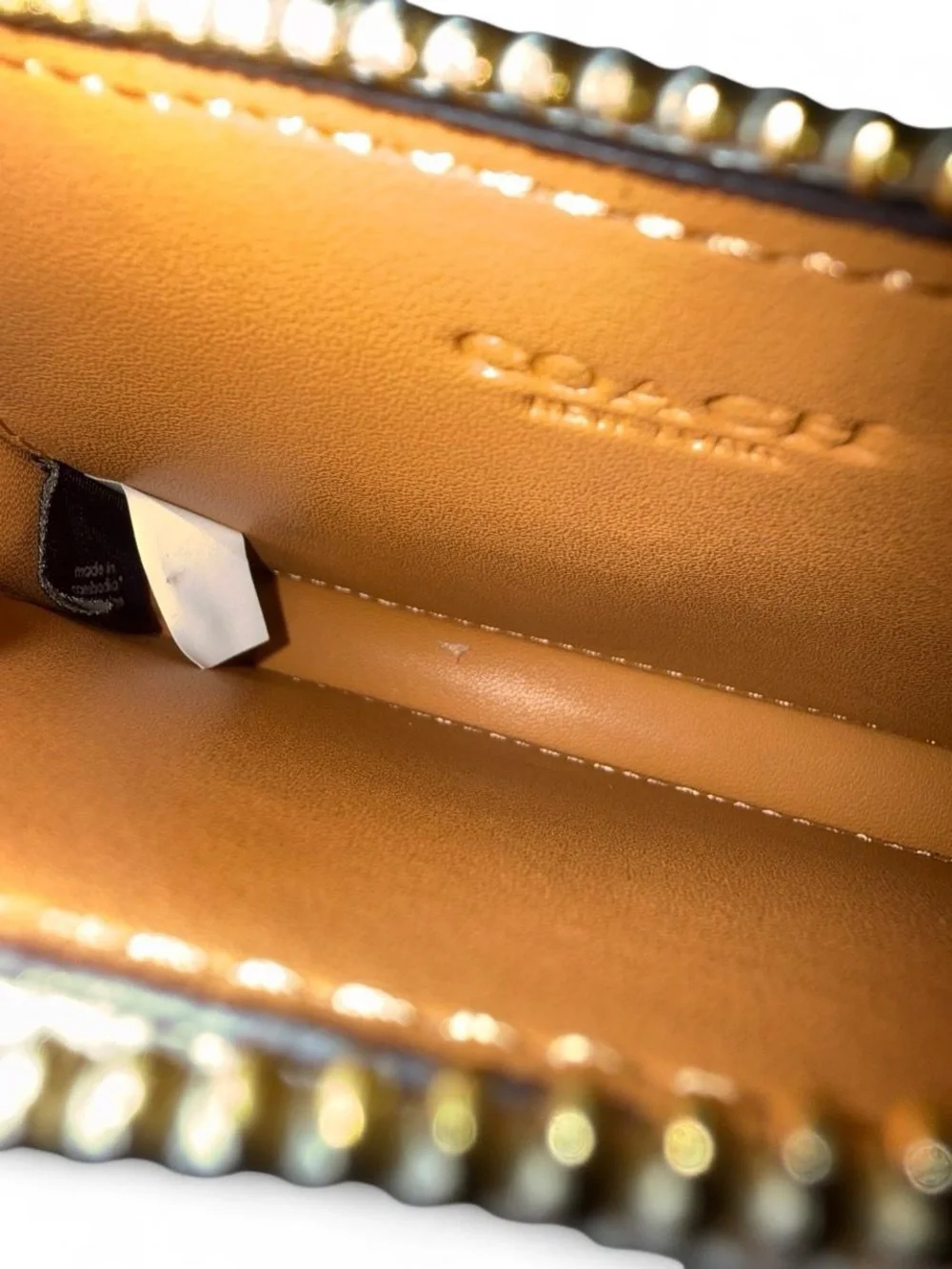 Coach compact card
